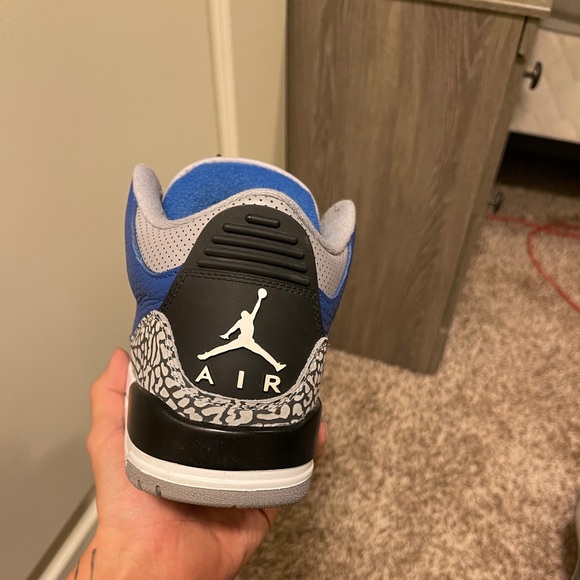 Jordan 3 Blue Cement - Picture 4 of 5